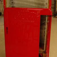 Coca-Cola-Fridge02