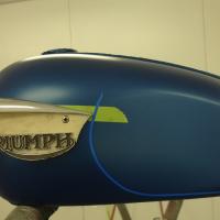 Triumph-Motorcycle-Tank08